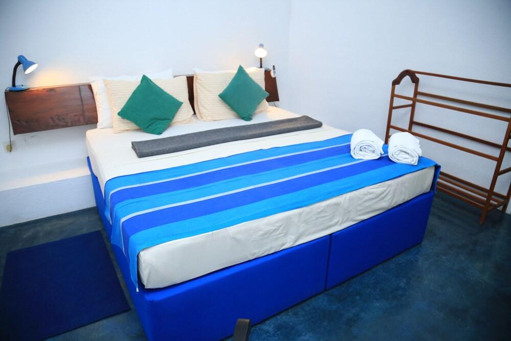 Regent Lodge Hotel & Villa كاندي المظهر الخارجي الصورة