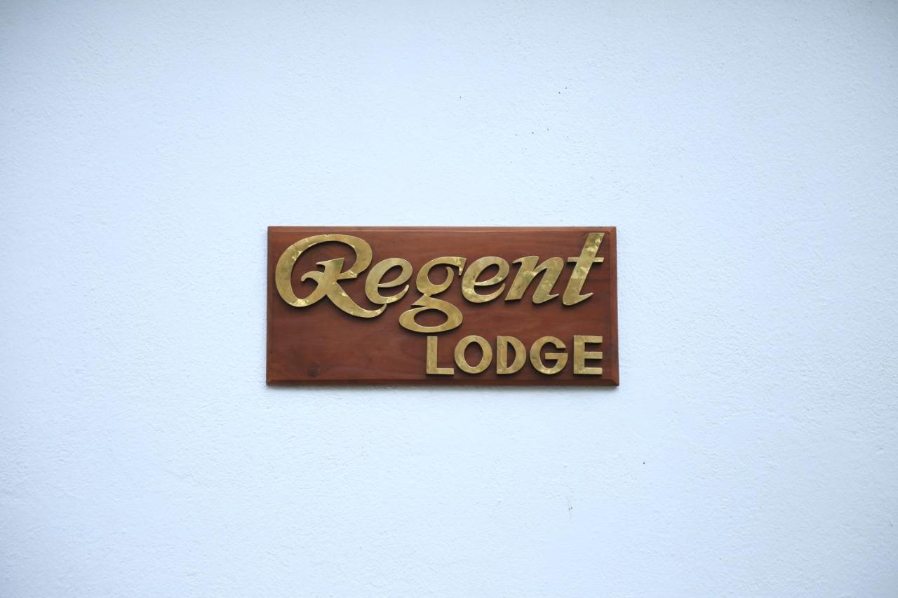 Regent Lodge Hotel & Villa كاندي المظهر الخارجي الصورة