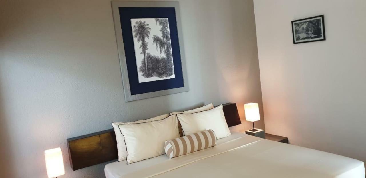 Regent Lodge Hotel & Villa كاندي المظهر الخارجي الصورة
