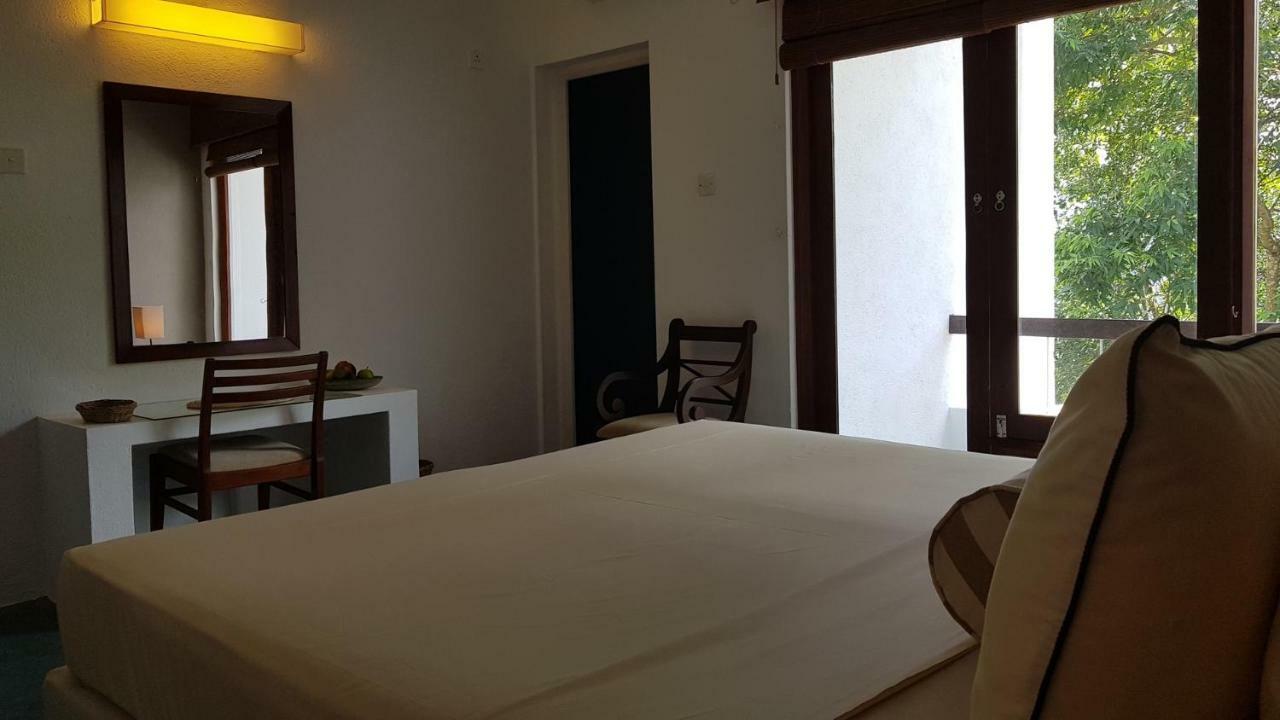 Regent Lodge Hotel & Villa كاندي المظهر الخارجي الصورة
