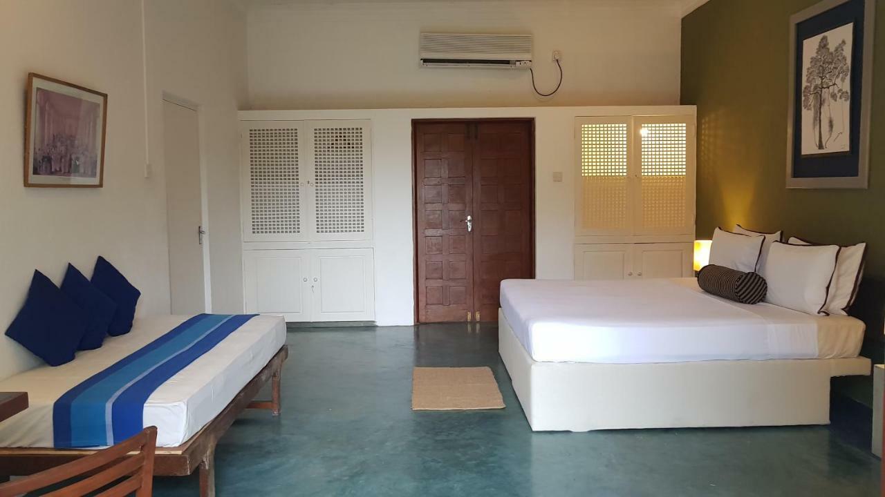 Regent Lodge Hotel & Villa كاندي المظهر الخارجي الصورة