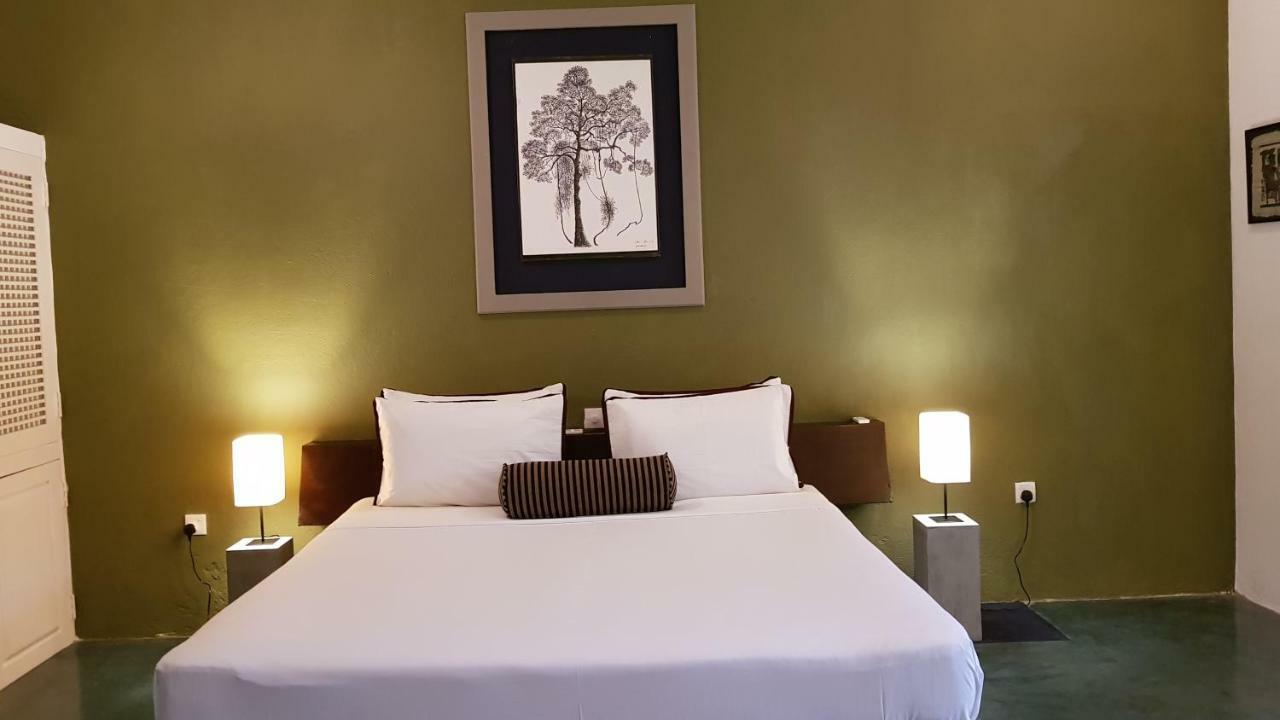 Regent Lodge Hotel & Villa كاندي المظهر الخارجي الصورة